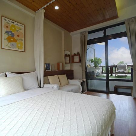 Ferienwohnung 木box田妍山色 Jiaoxi Exterior foto