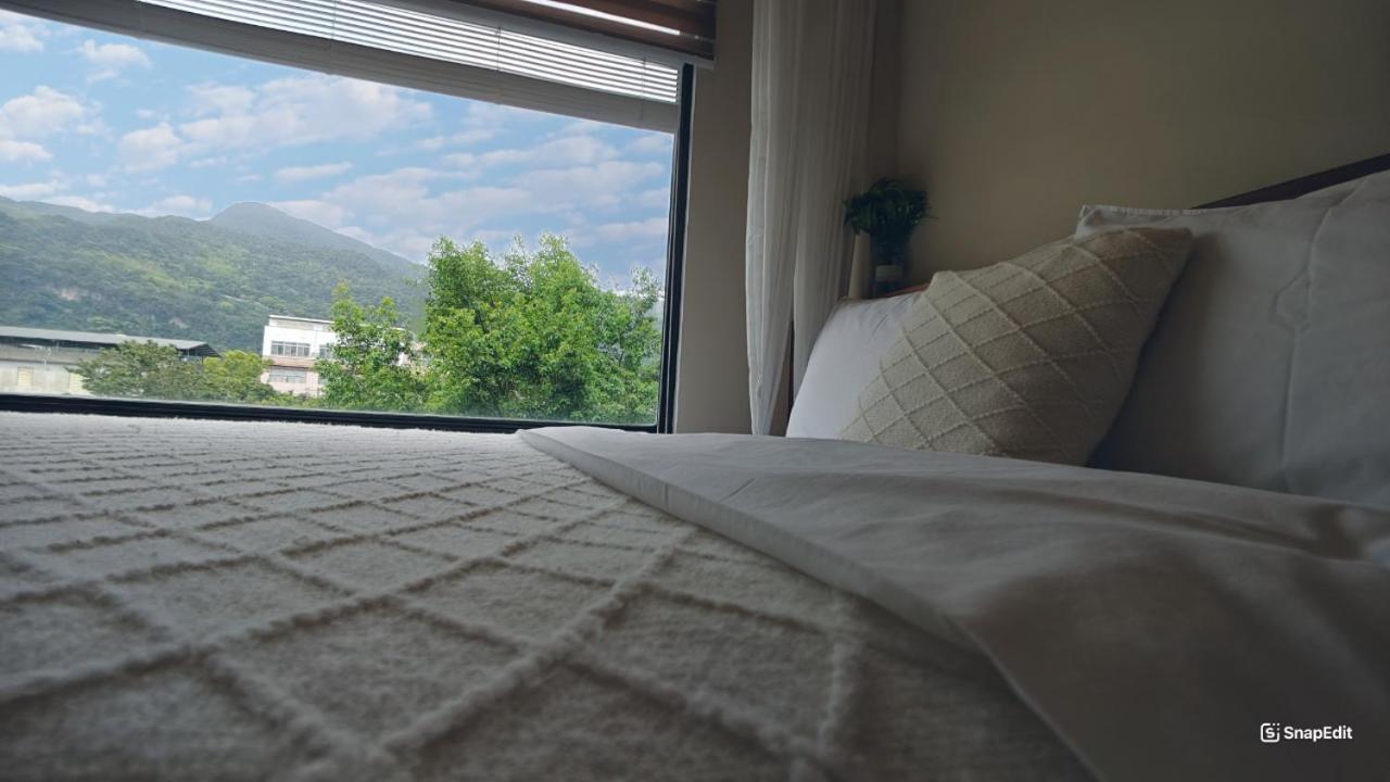Ferienwohnung 木box田妍山色 Jiaoxi Exterior foto